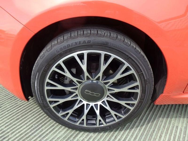 FIAT 500 500 1.0 hybrid Dolcevita 70cv