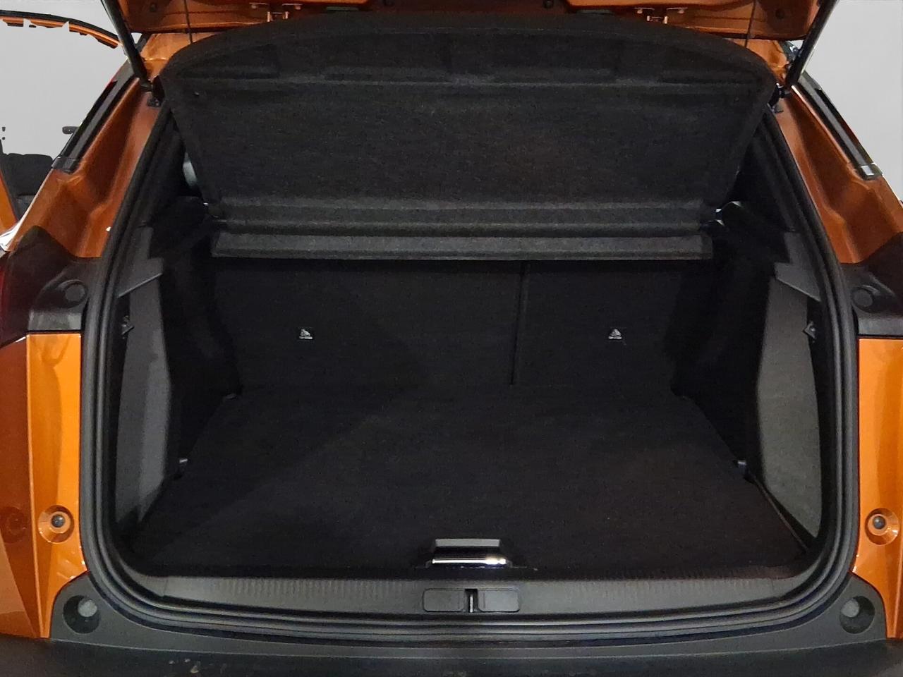 Peugeot 2008 BlueHDi 130CV S&S EAT8 GT