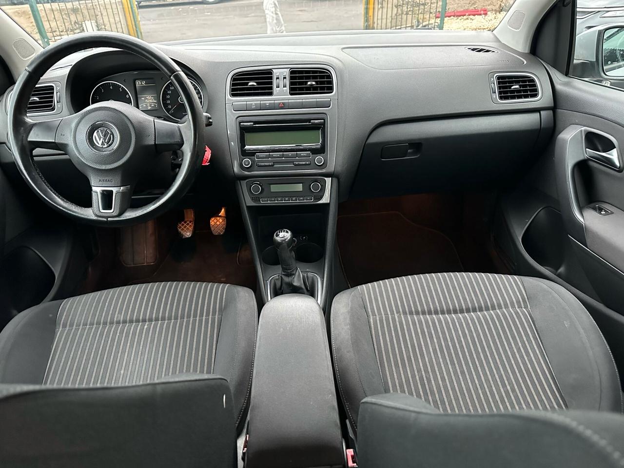 VOLKSWAGEN POLO 1.2 B - 2010