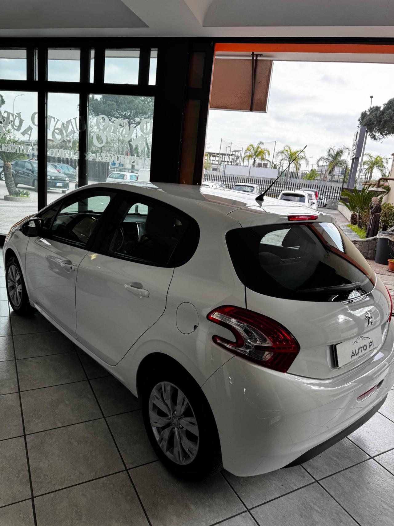 Peugeot 208 1.4 HDi 68 CV 5 porte Active