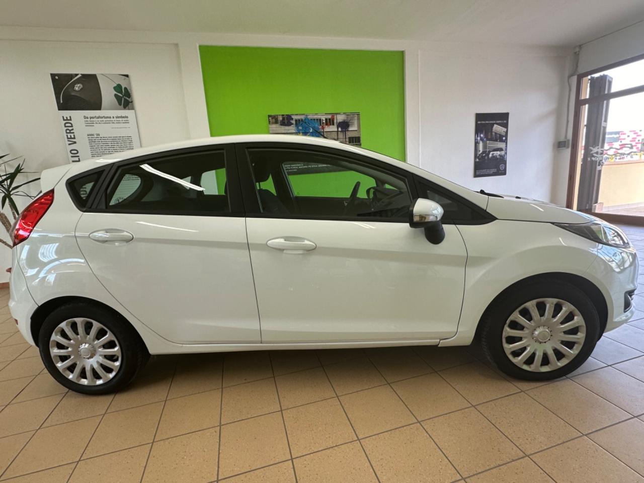 Ford Fiesta 1.5 TDCi 75CV 5p. ok neop. 2015