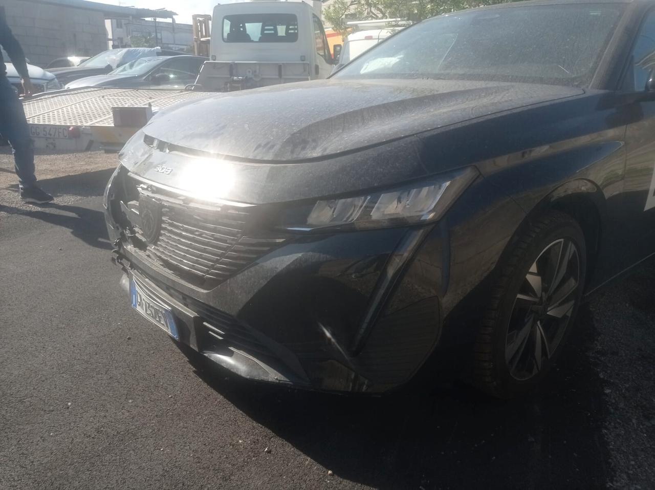 Peugeot 308 BlueHDi 130 S&S SW Allure sinistrata