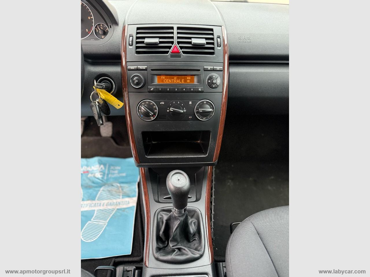 MERCEDES-BENZ A 180 CDI Elegance