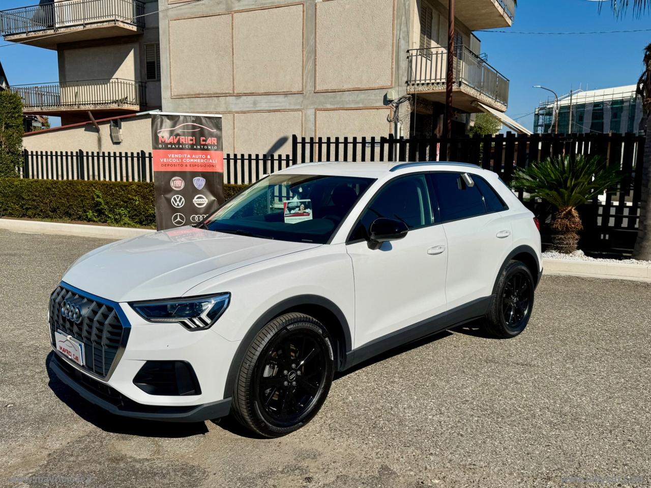 AUDI Q3 35 TDI S tronic