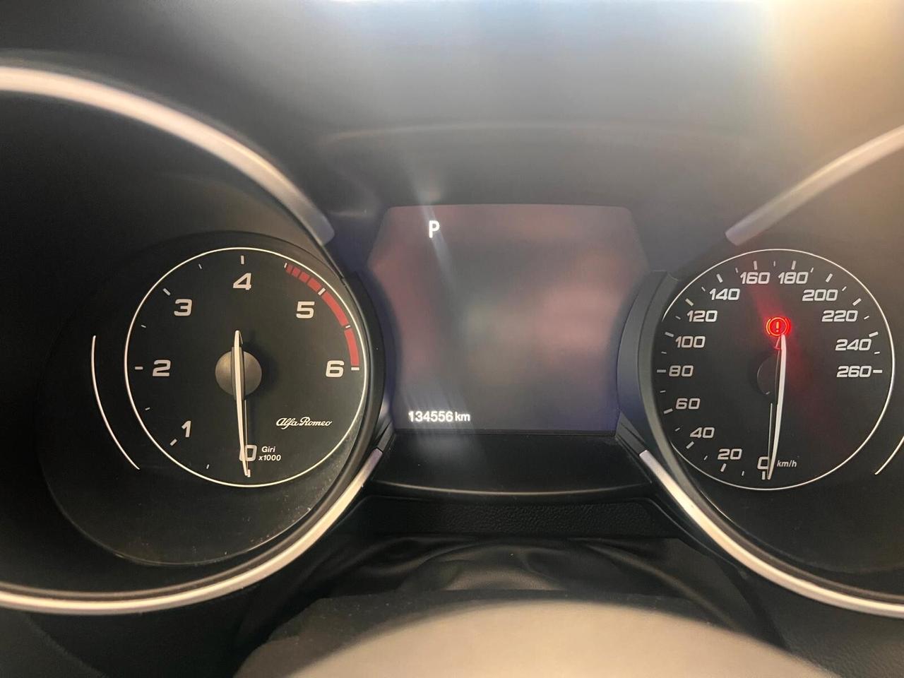 Alfa Romeo Stelvio 2.2 Turbodiesel 190 CV AT8 RWD Business