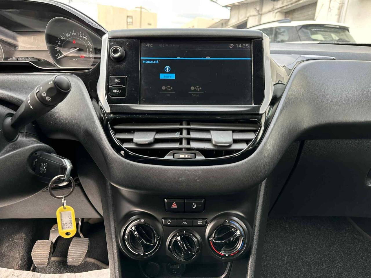Peugeot 208 PureTech 82 5 porte Active