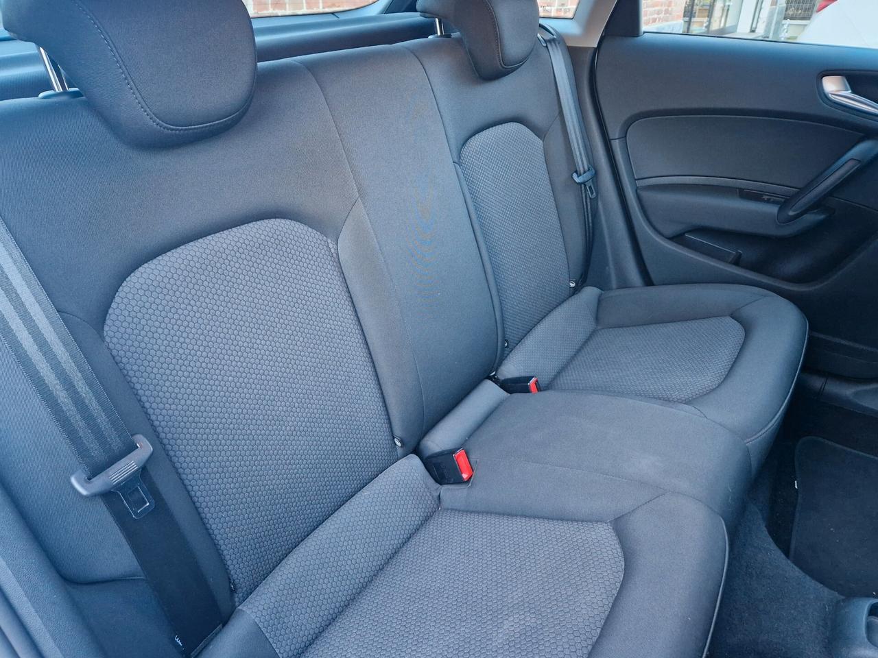 Audi A1 1.0 82CV "54.600 km" Bluetooth, Clima, Start&Stop