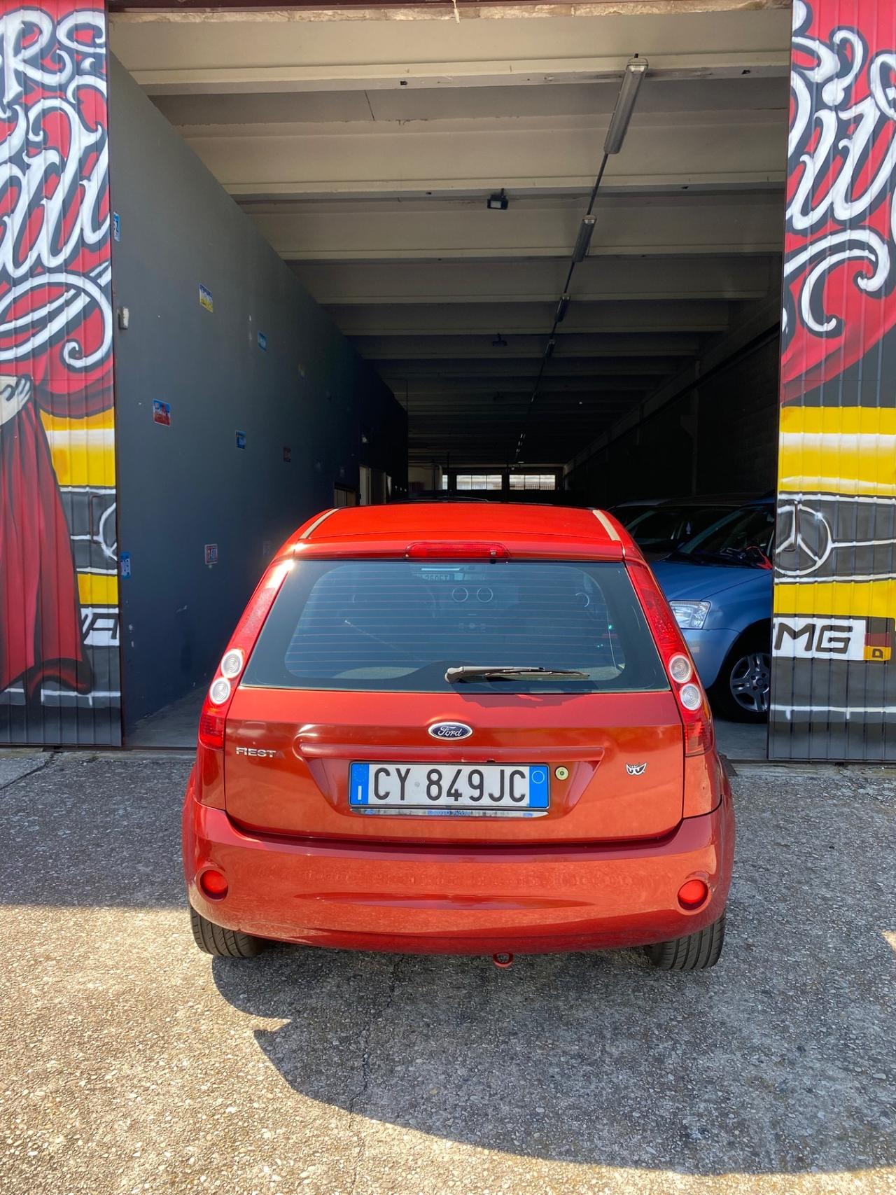Ford Fiesta 1.2 16V 3p. Ghia Ottima Neopatentati