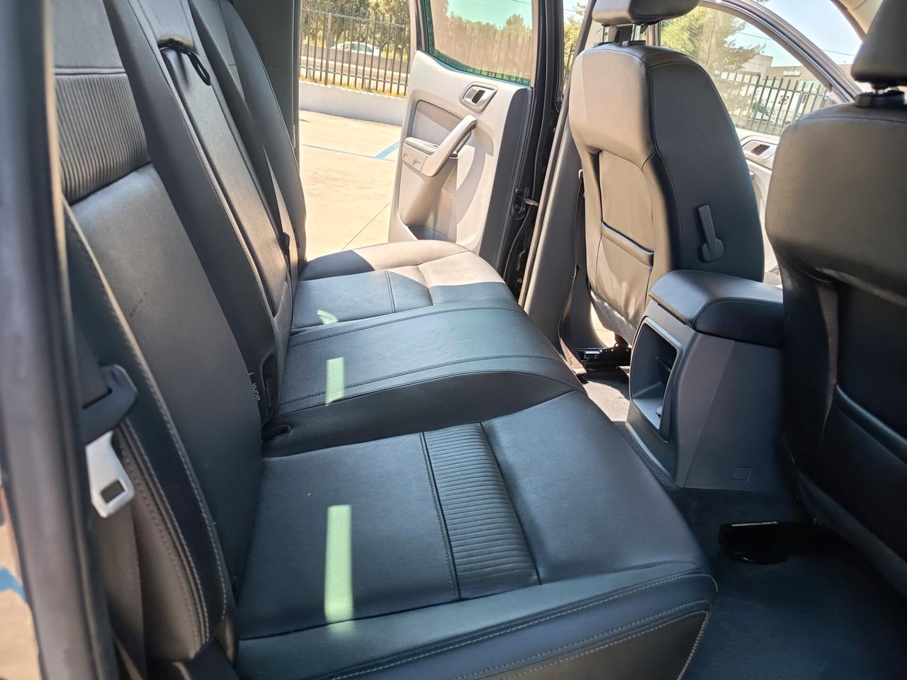 Ford Ranger 2.0 TDCi DC Limited 5 posti