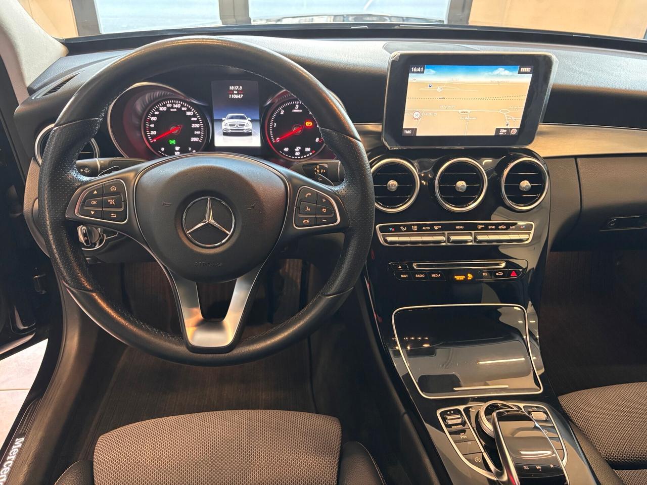 Mercedes-benz C 220 d Auto Premium