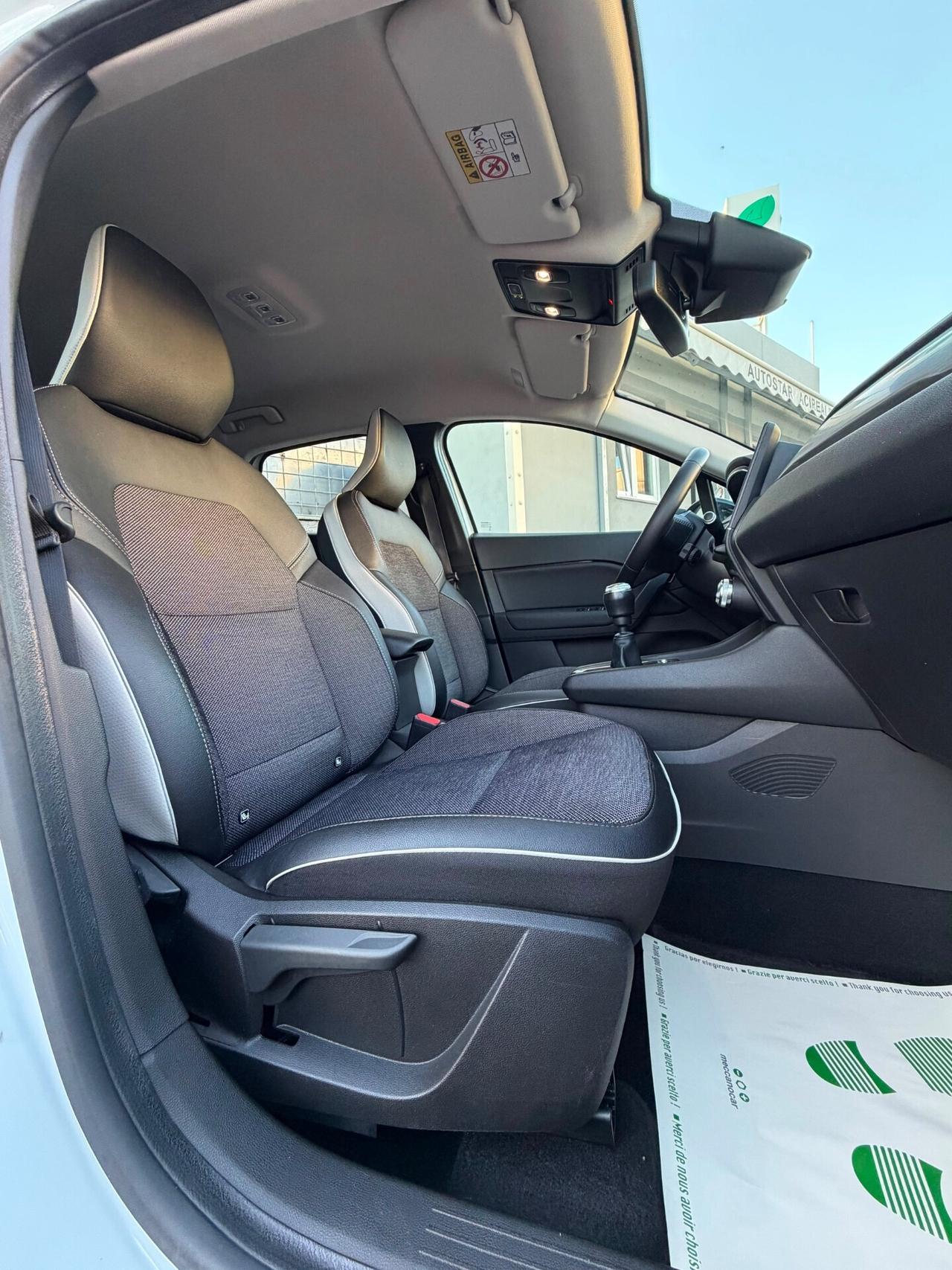 Renault Captur 1.5 DCI 116CV INTENS