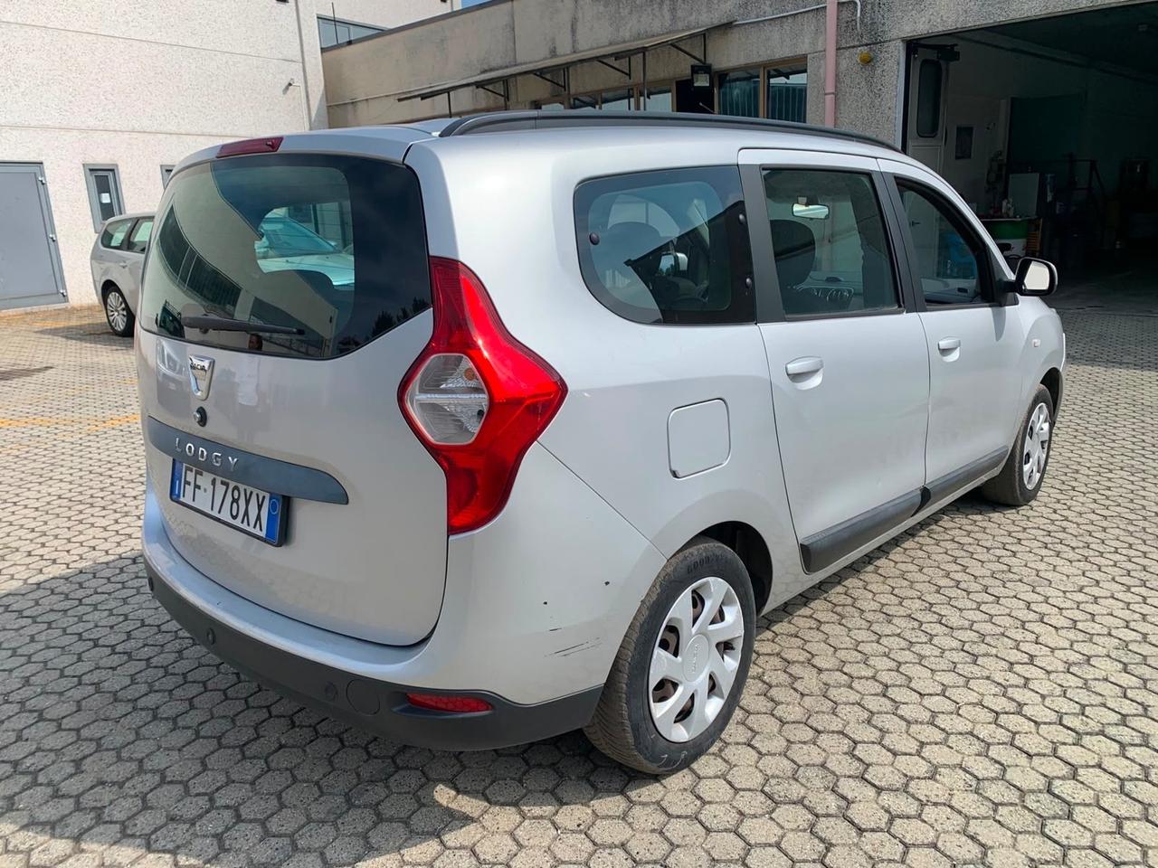Dacia Lodgy 1.5 dCi 8V 110CV Start&Stop 7 posti Lauréate