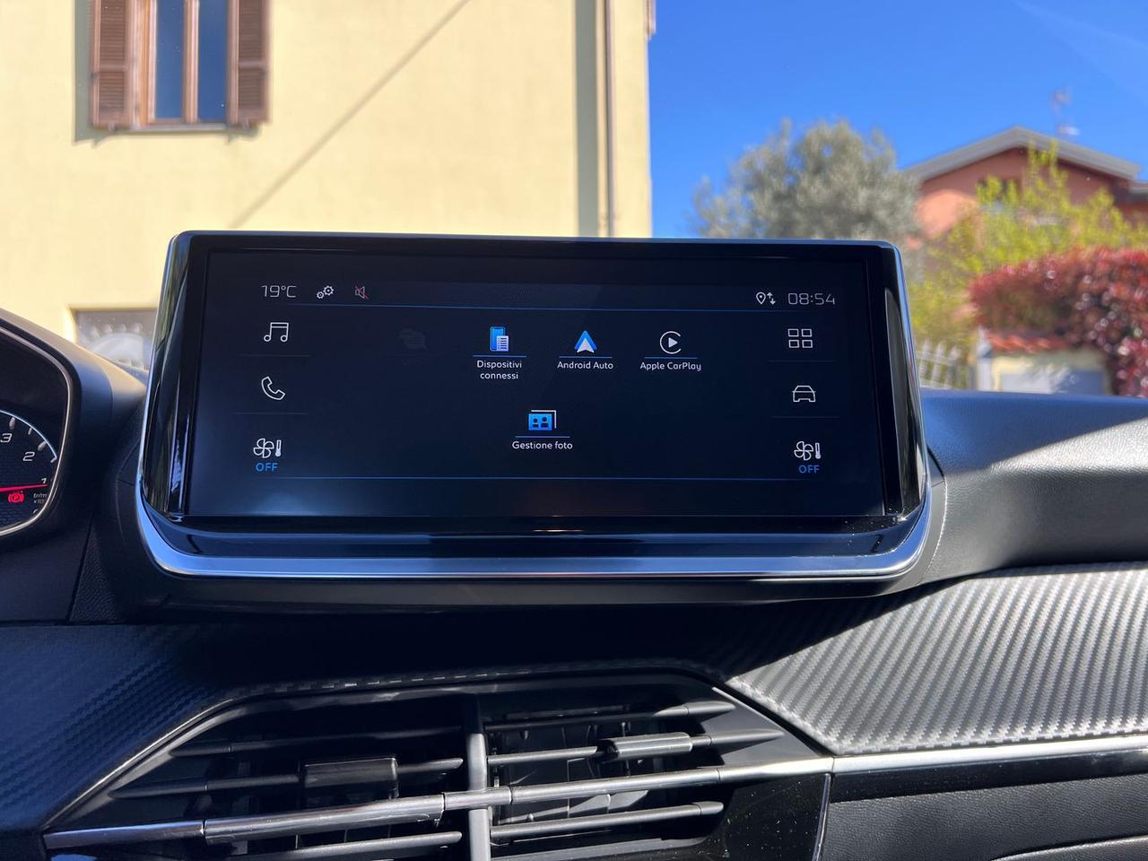 Peugeot 208 1.2 PureTech 75 Style #10280