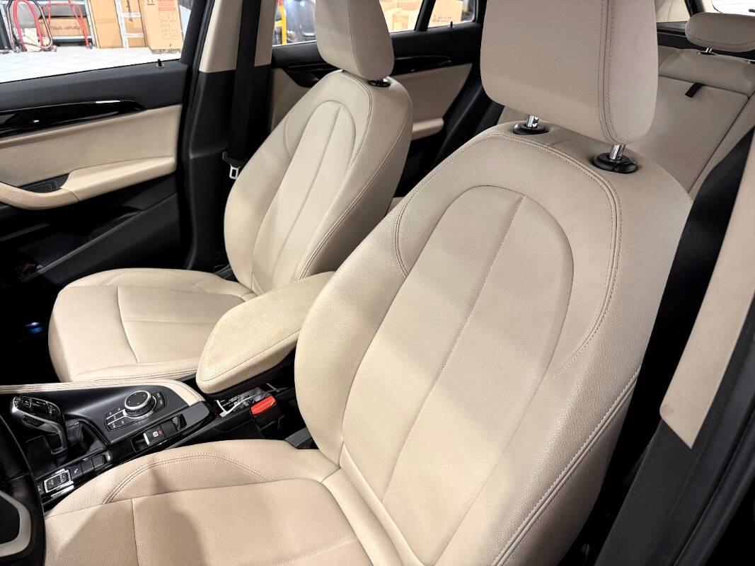 BMW X1 Sdrive18d xLine auto my18