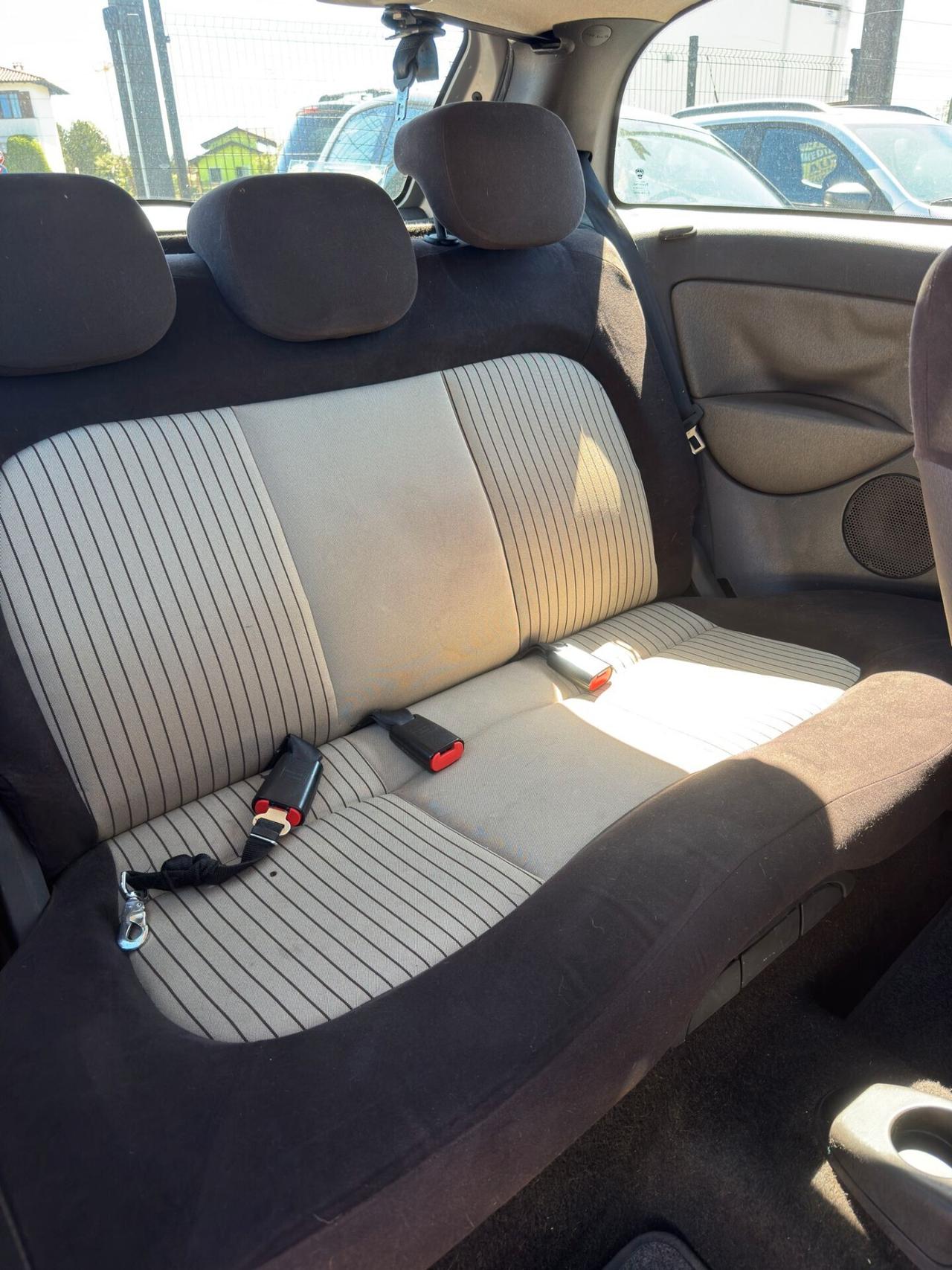 Lancia Ypsilon 1.2 Argento