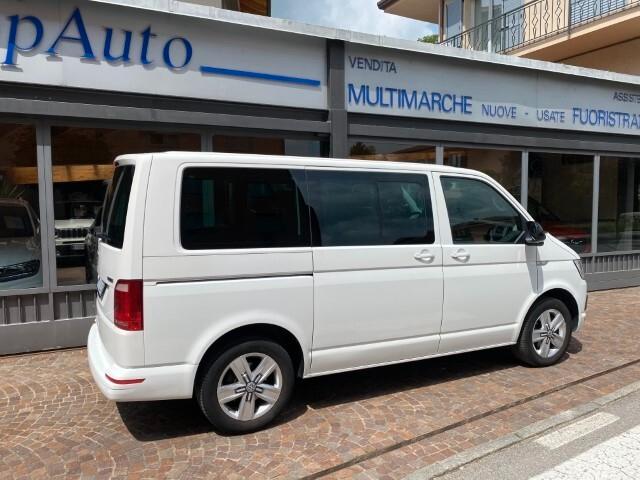 Volkswagen Caravelle 2.0 TDI 150CV DSG 4 Motion 5 Posti Autocarro