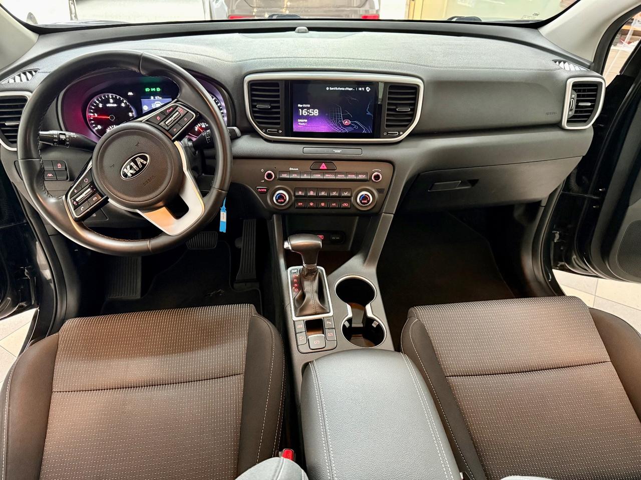 Kia Sportage 1.6 CRDI 136 DCT7 2WD Mild Hybrid Black Edition