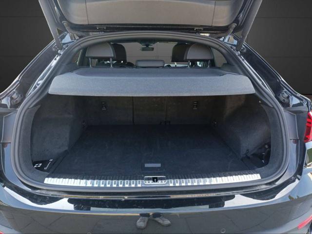 AUDI Q3 SPB 35 TDI S tronic Identity Black