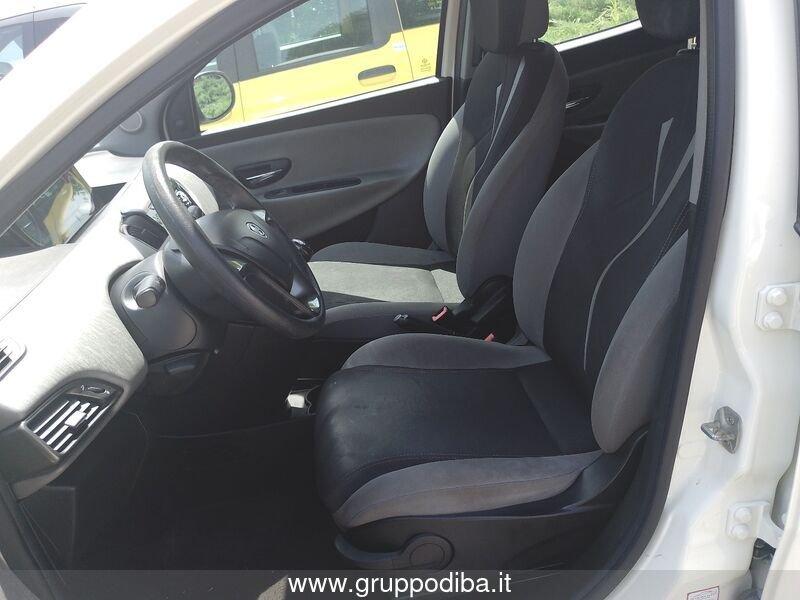 Lancia Ypsilon III 2011 Benzina 1.2 8v Silver s&s 69cv