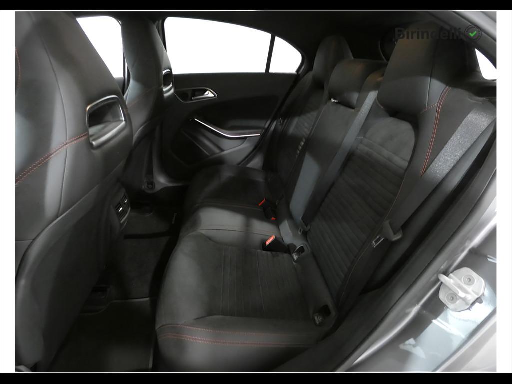 Mercedes-Benz Classe A (W176) - A 200 d Automatic Premium
