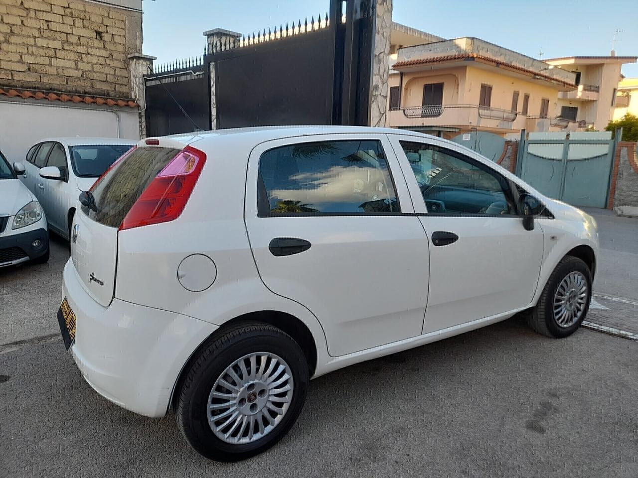 Fiat Grande Punto 1.4 5 porte Dynamic Natural Power
