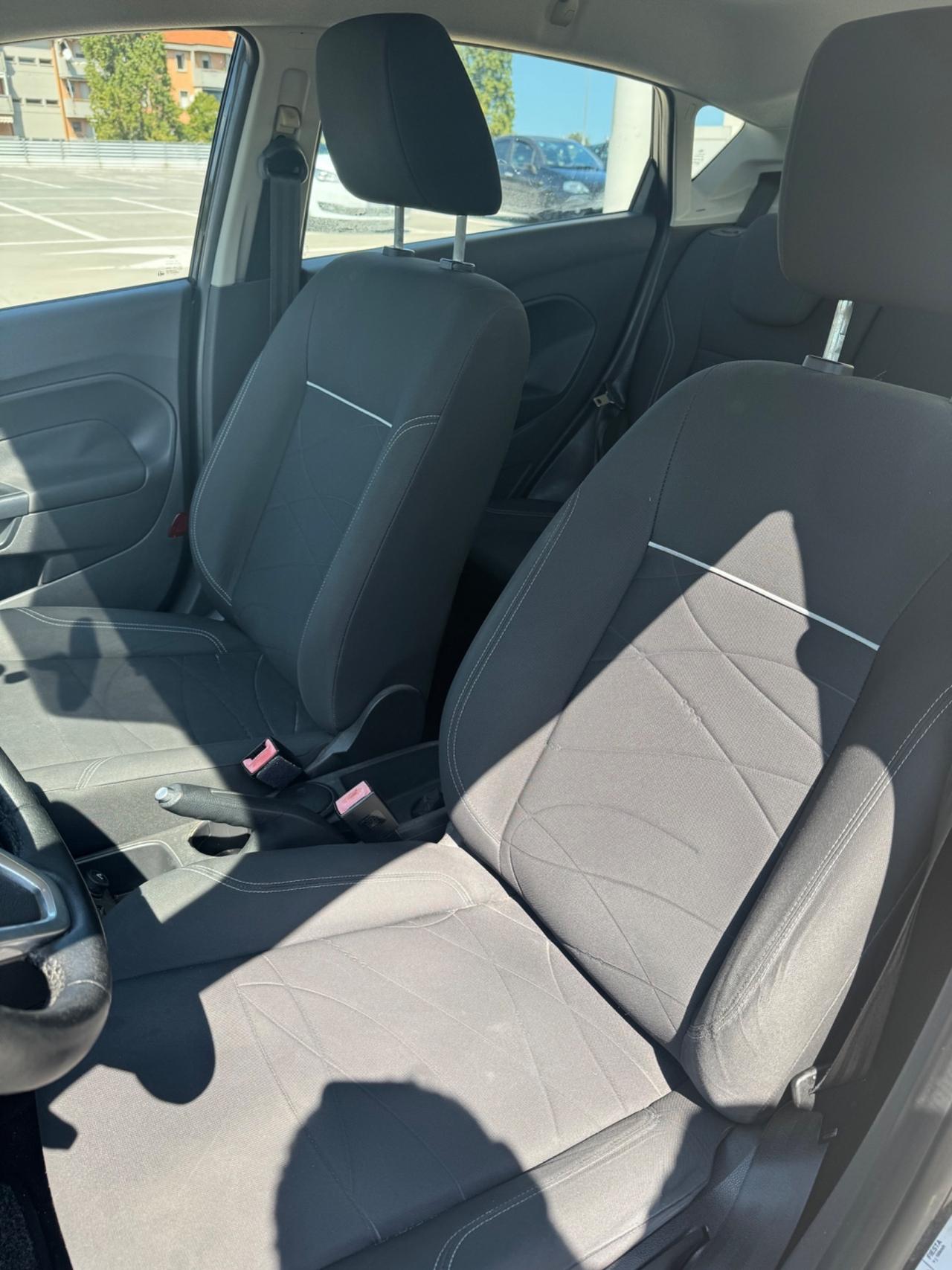 Ford Fiesta 1.4 5 porte Bz.- GPL