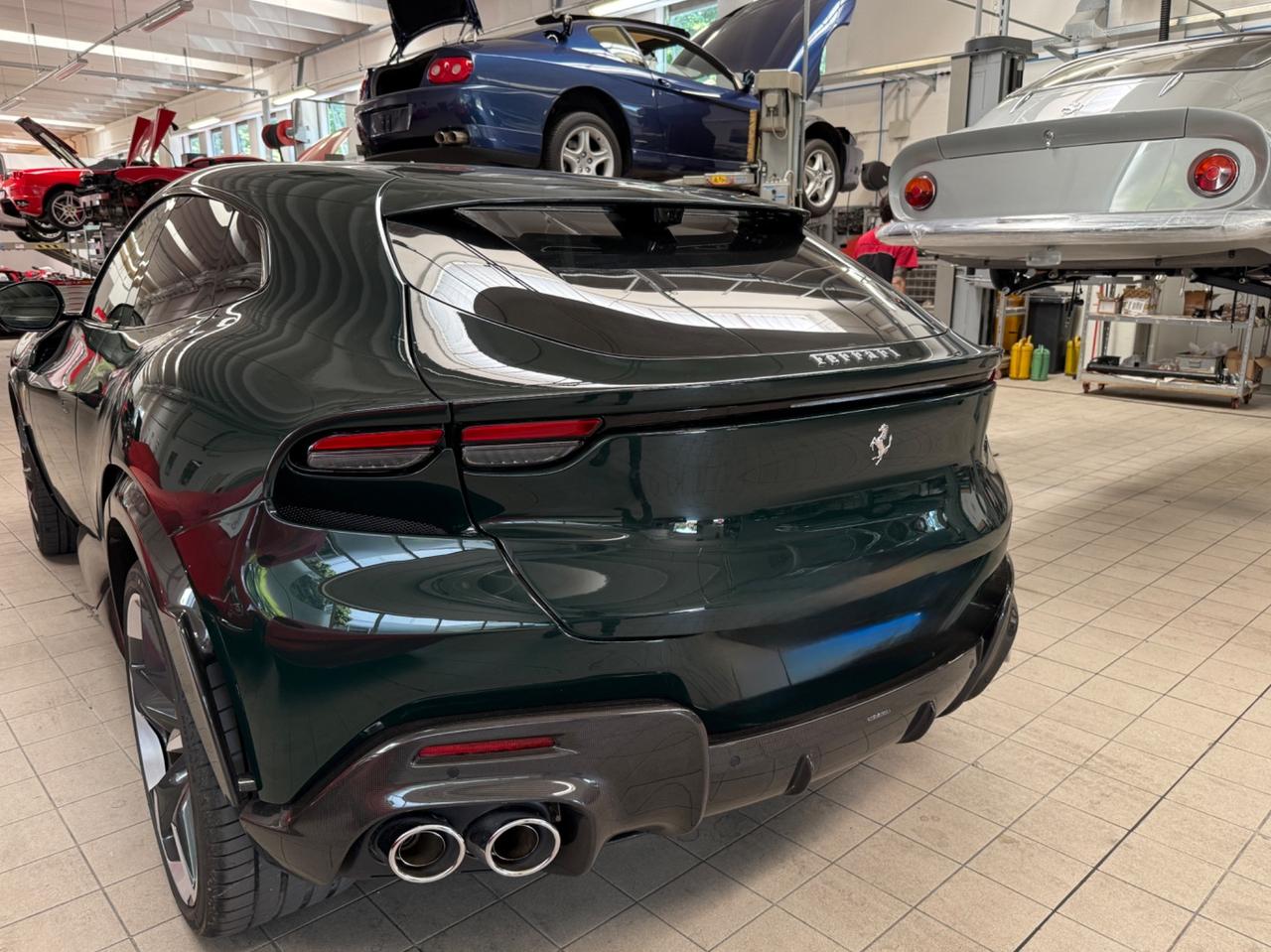 Ferrari Purosangue - SUBENTRO LEASING