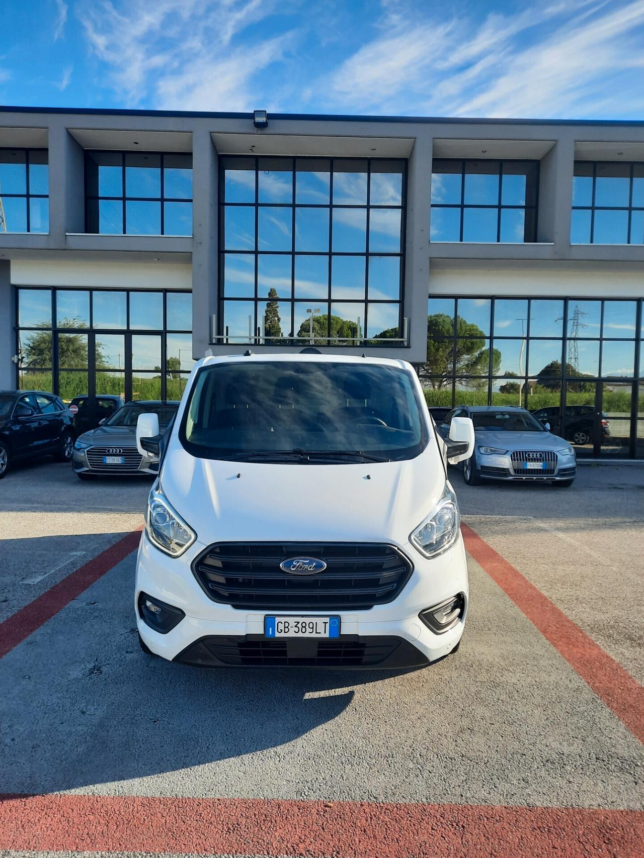 Ford Transit Custom 340 2.0 TDCi 130 PC PR.IVATO Titanium