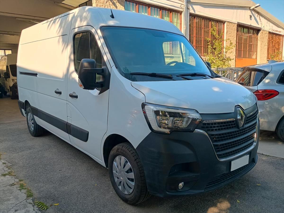 Renault Master 2.3 dci Alto euro 6D 135cv L2H2