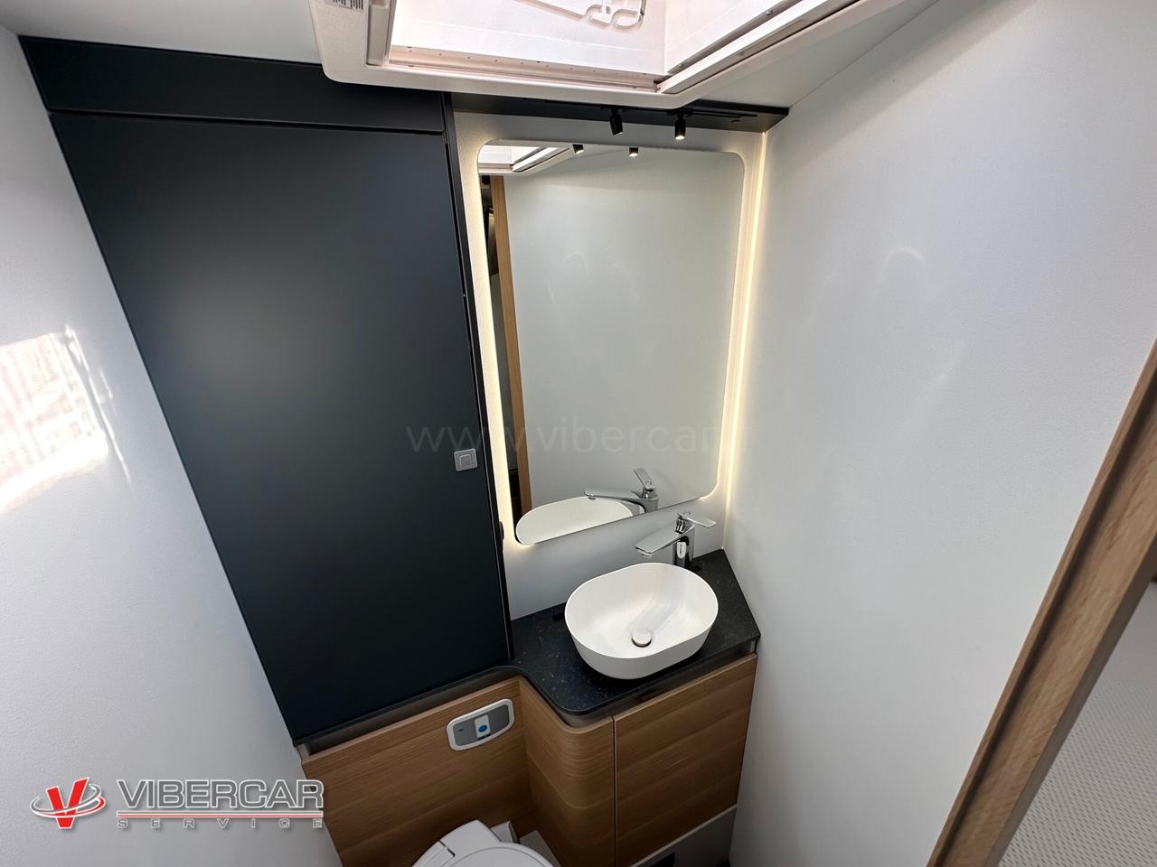 Adria Matrix 650 DC AXESS
