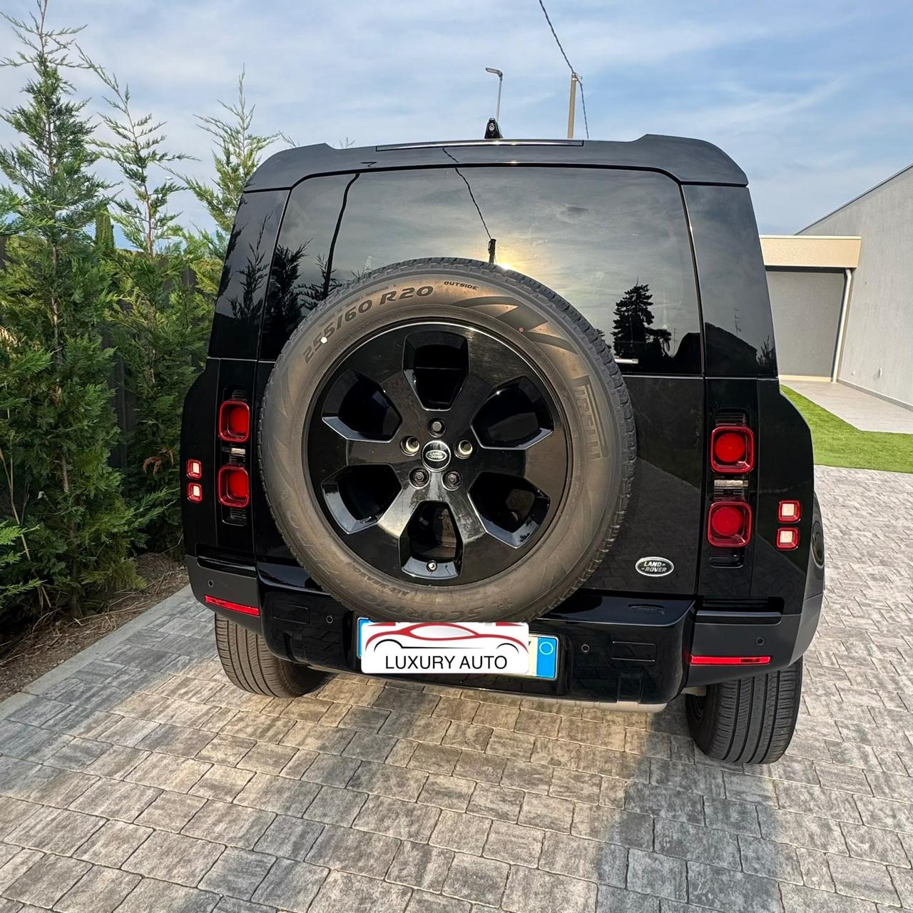 Land Rover Defender 110 2.0 SD4 240CV AWD Auto SE