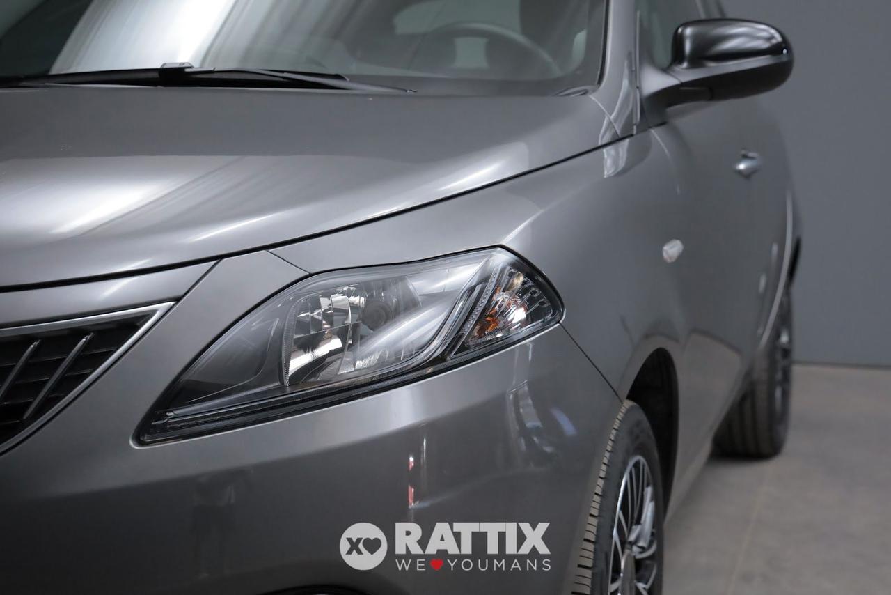 Lancia Ypsilon 1.0 Firefly Hybrid 70CV Platino
