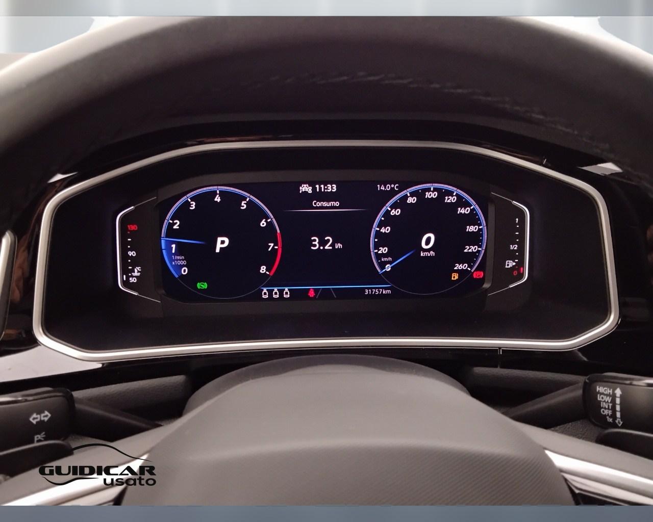 VOLKSWAGEN T-Roc I 2022 - T-Roc 1.5 tsi R-Line dsg