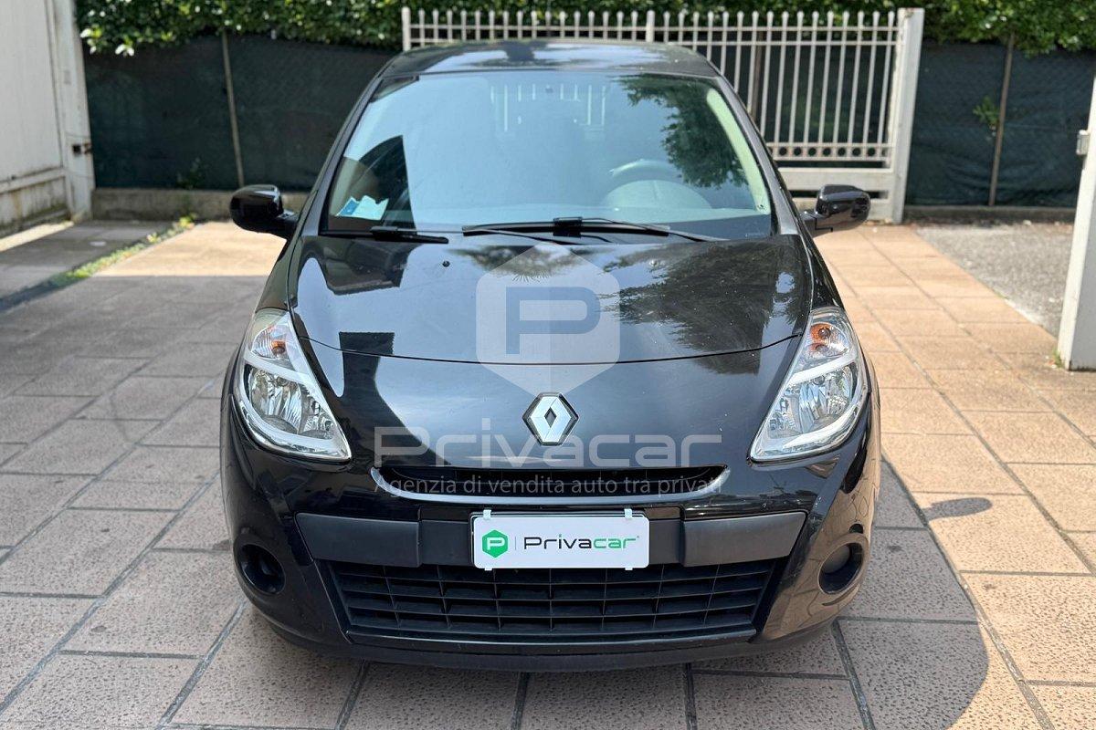 RENAULT Clio 1.2 16V 3 porte Dynamique