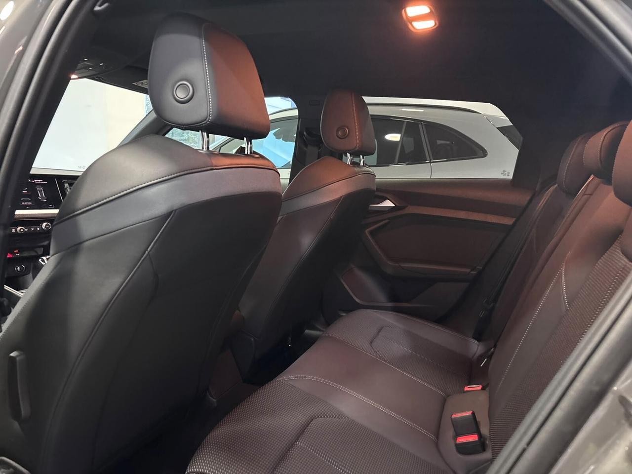 AUDI A1 CITYCARVER 30TFSI S-TRONIC S-LINE