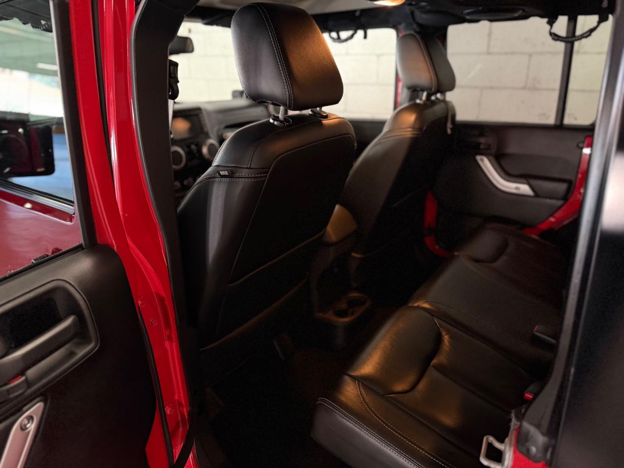 Jeep Wrangler Unlimited 2.8 CRD DPF Sahara