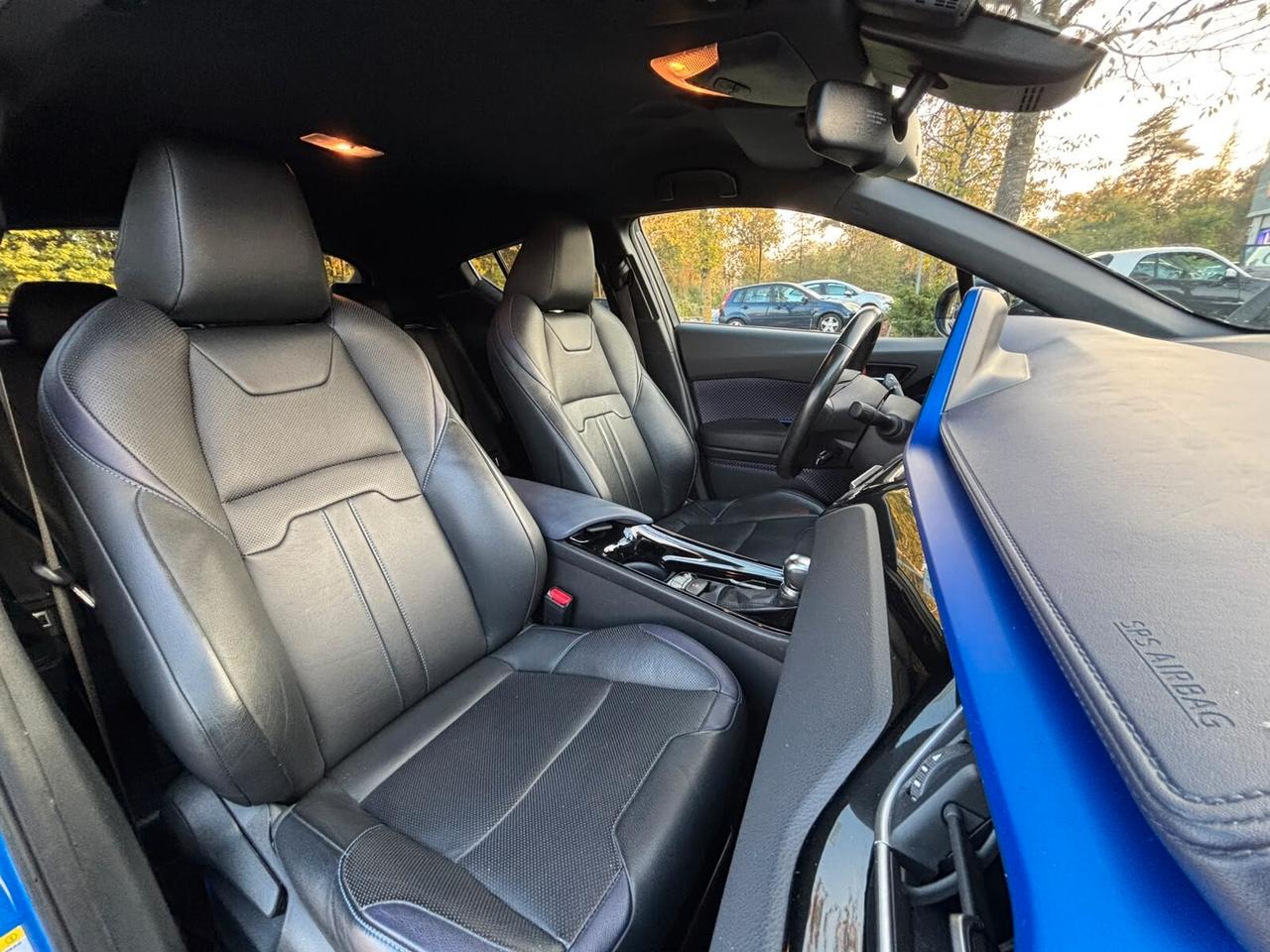 Toyota C-HR 1.8 Hybrid E-CVT Lounge