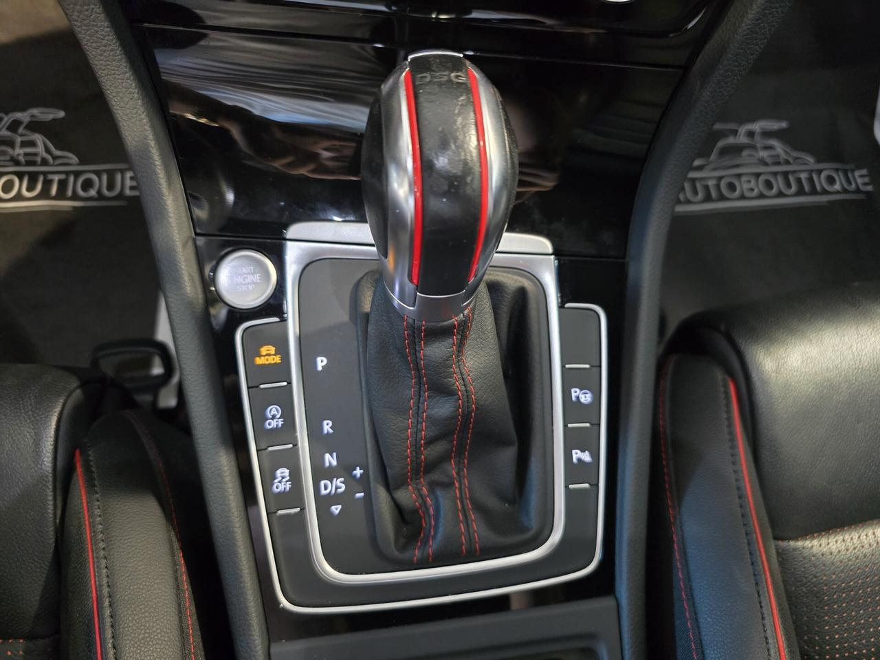 Volkswagen Golf GTI 2.0 TSI TCR DSG