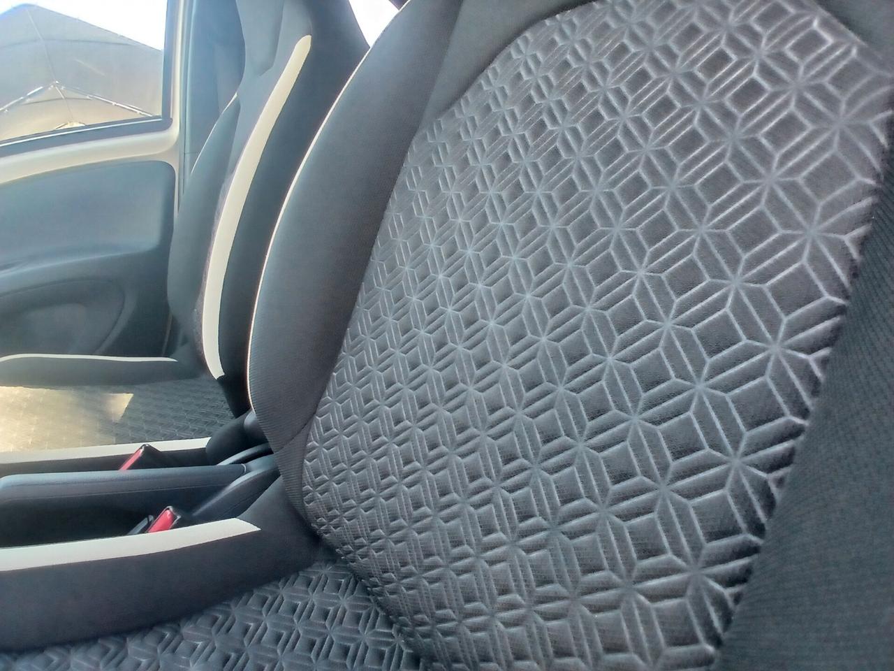 Toyota Aygo X 1.0 VVT-i 72 CV 5 porte JBL Special Edition