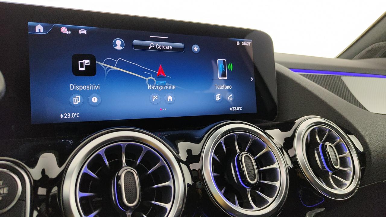 Mercedes-Benz GLA 200 d automatic