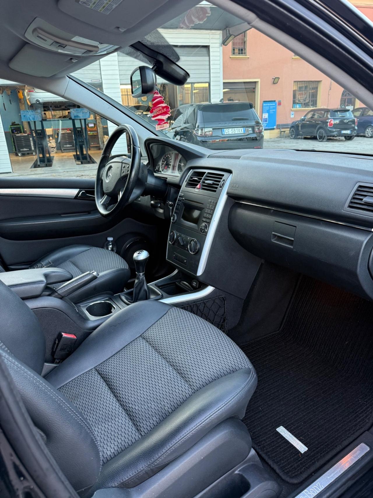 Mercedes-benz A 180 CDI Premium