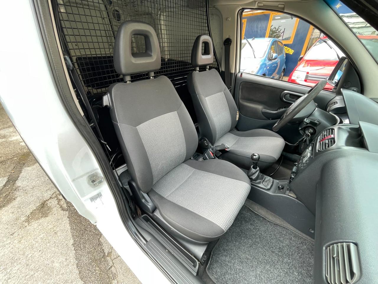 Opel Combo 1.7 CDTI 101CV 3p. Van
