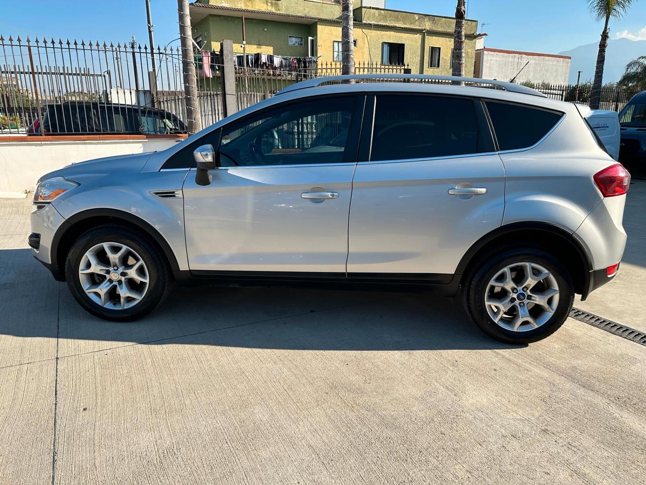 Ford Kuga 2.0 TDCi 140 CV 2WD Titanium DPF