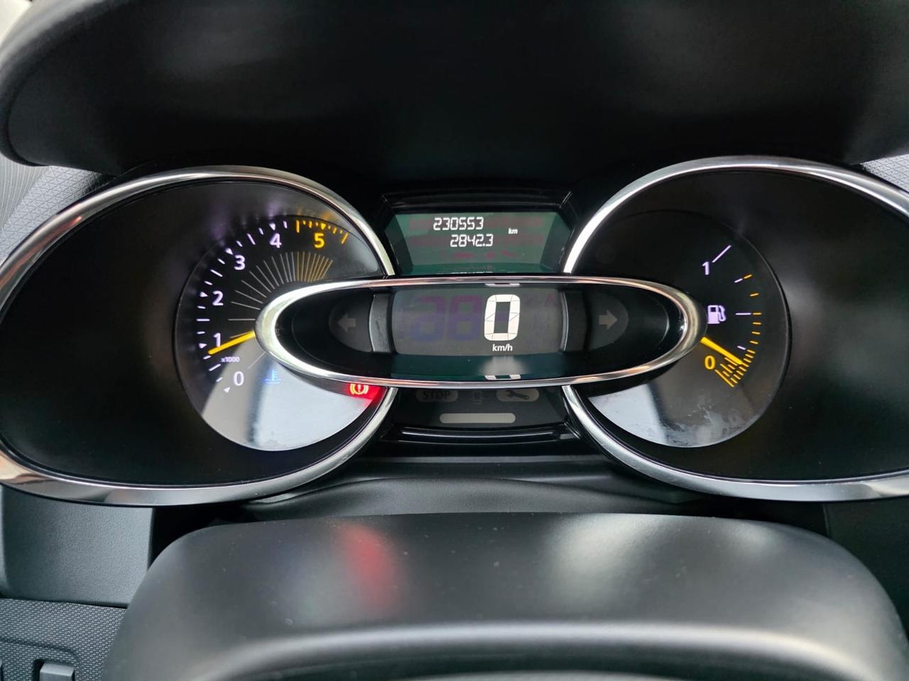 Renault Clio 1.5 dCi 8V 75CV 5 porte Costume National