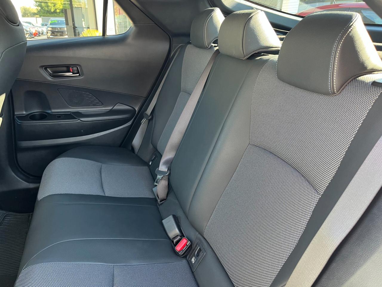 Toyota C-HR 2.0 Full Hybrid (HEV) Lounge Automatic