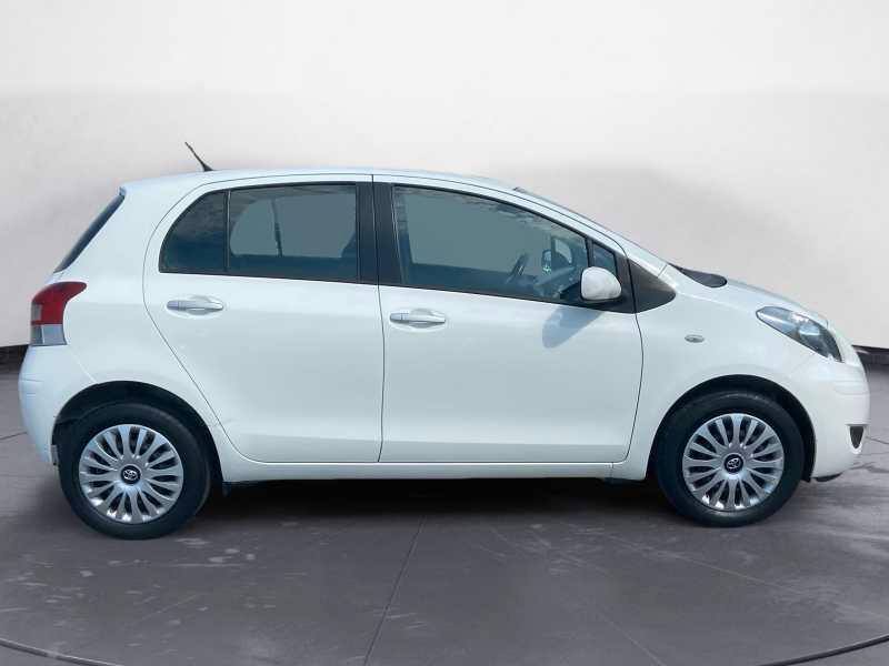 TOYOTA Yaris 5p 1.3 (dual) Sol c/vsc+trc