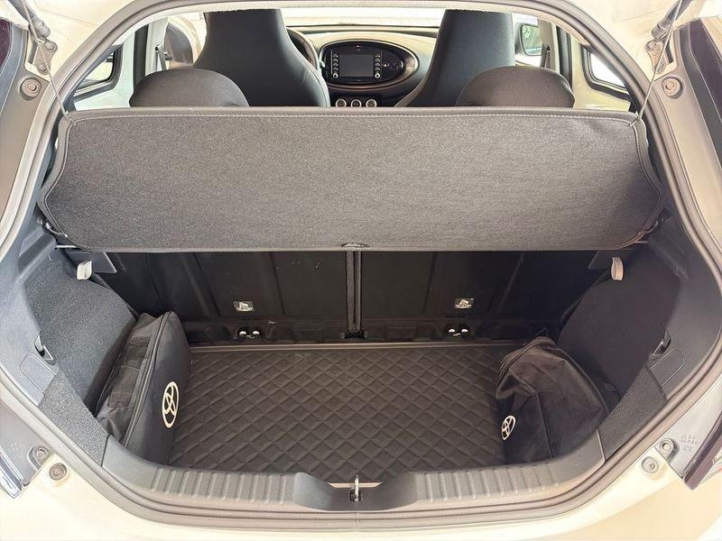 Toyota Aygo X 1.0B (72 CV) Active S-CVT