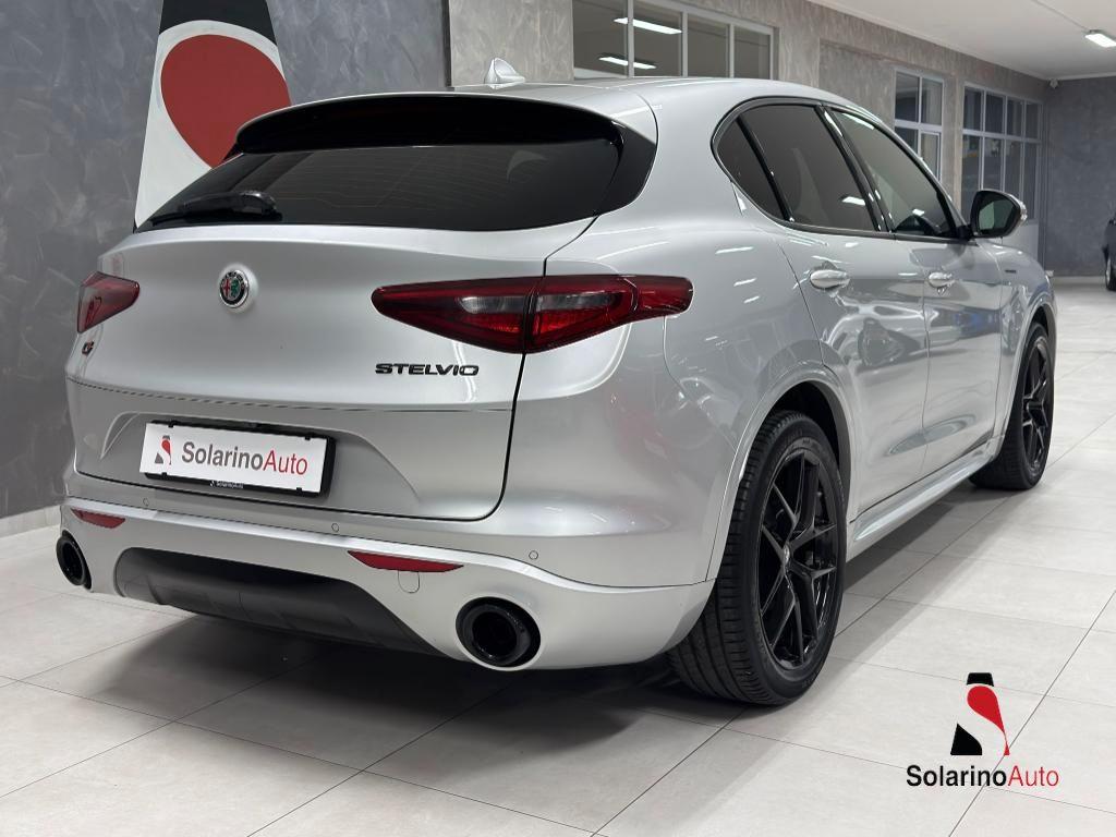 Alfa Romeo Stelvio 2.2 t Veloce First Edition Q4 210cv auto