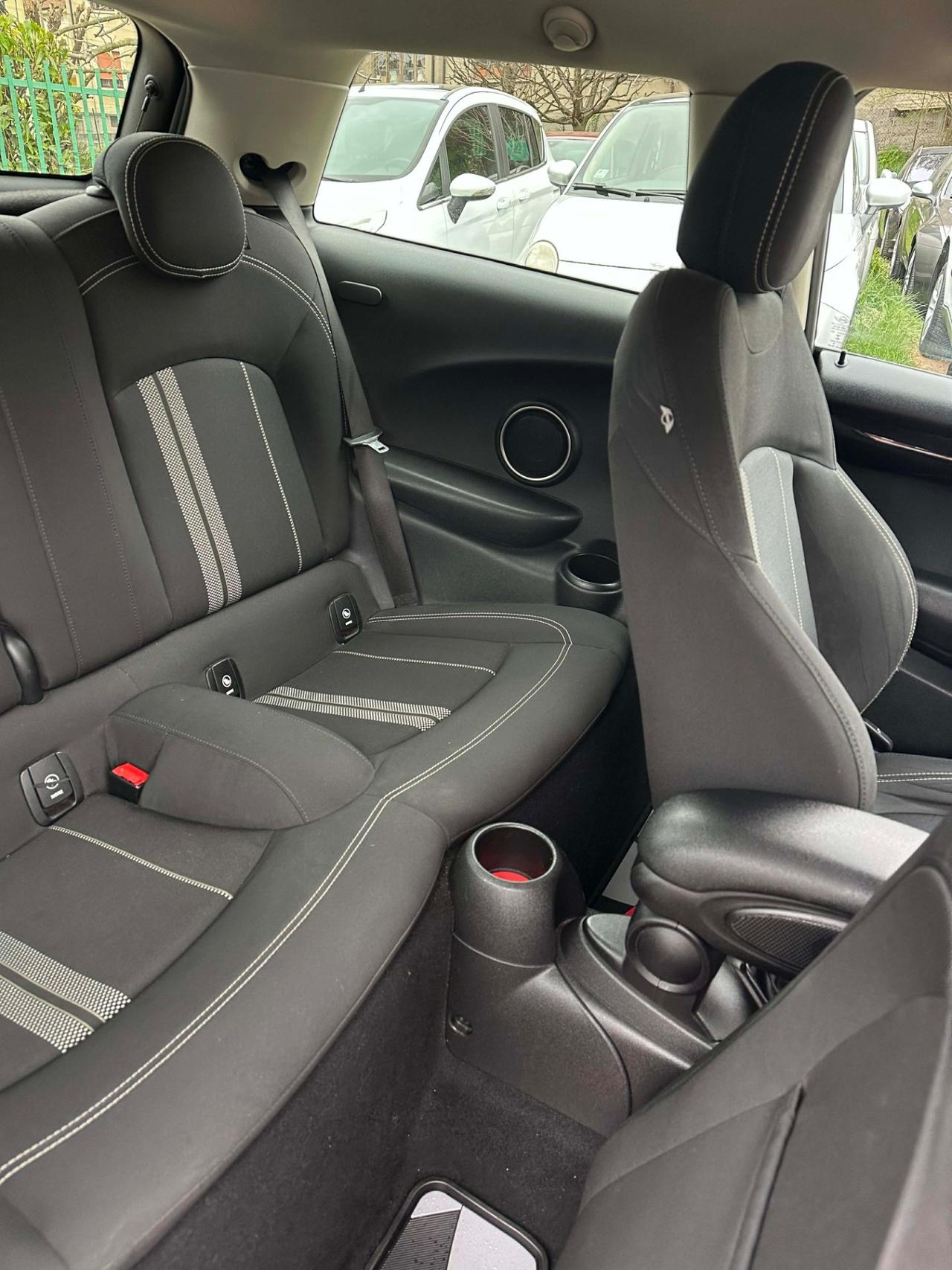 Mini COOPER S FULLOPT KMCERT UNICOPR