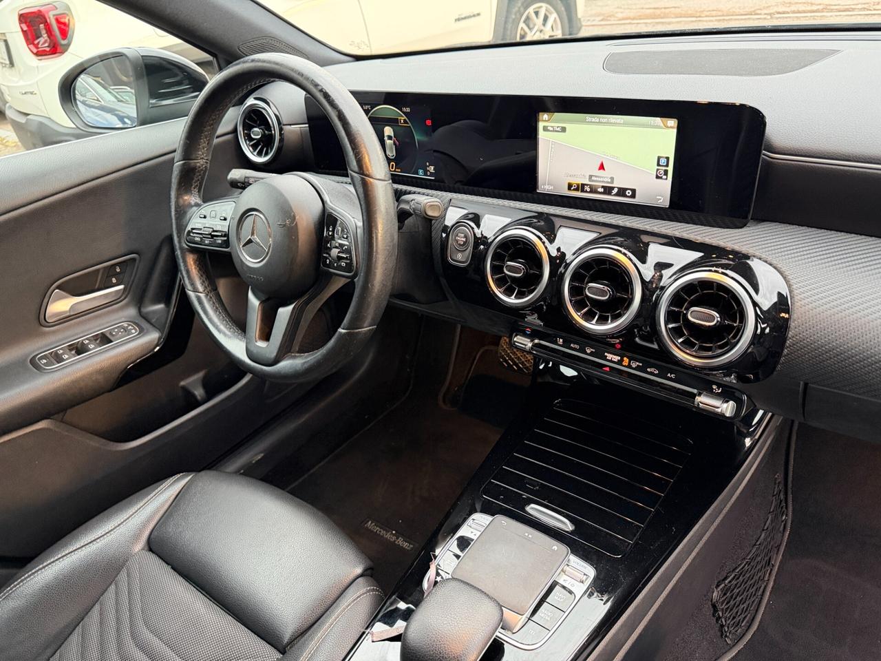 Mercedes-benz A 180 d Automatic Business Extra